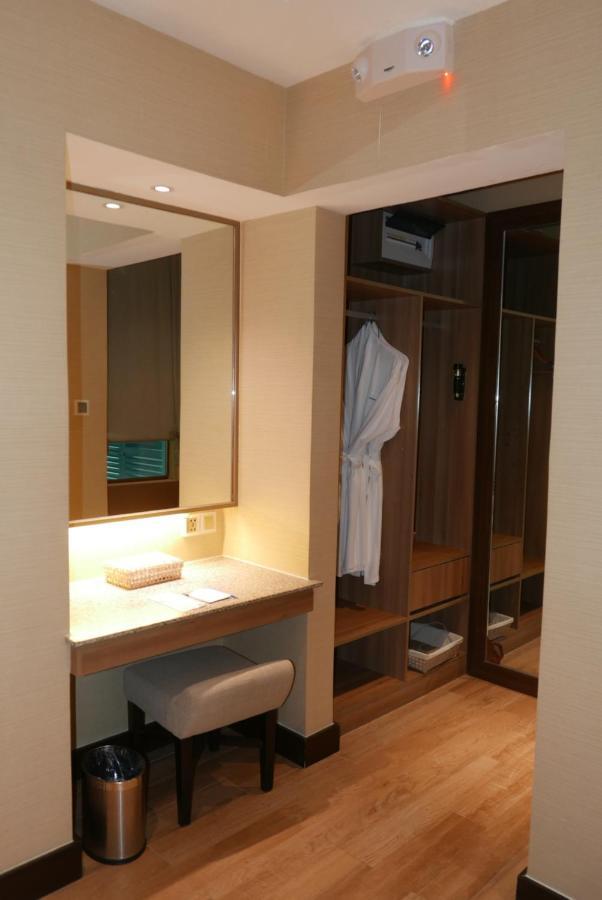 Acuatico Beach Resort & Hotel Inc. San Juan  Extérieur photo