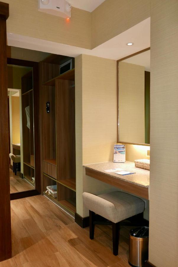 Acuatico Beach Resort & Hotel Inc. San Juan  Extérieur photo