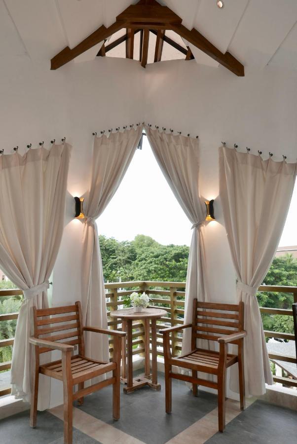 Acuatico Beach Resort & Hotel Inc. San Juan  Extérieur photo